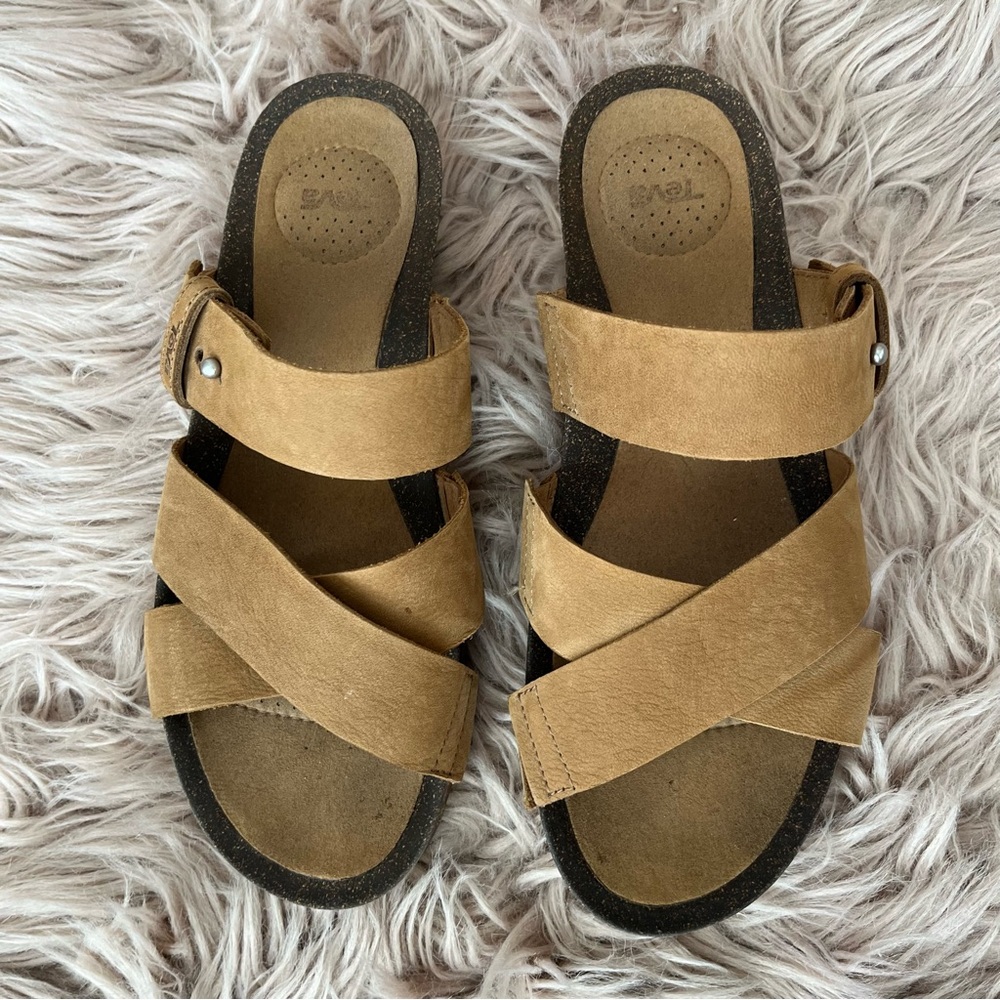 Teva Strappy Criss Cross Mahonia Sandals